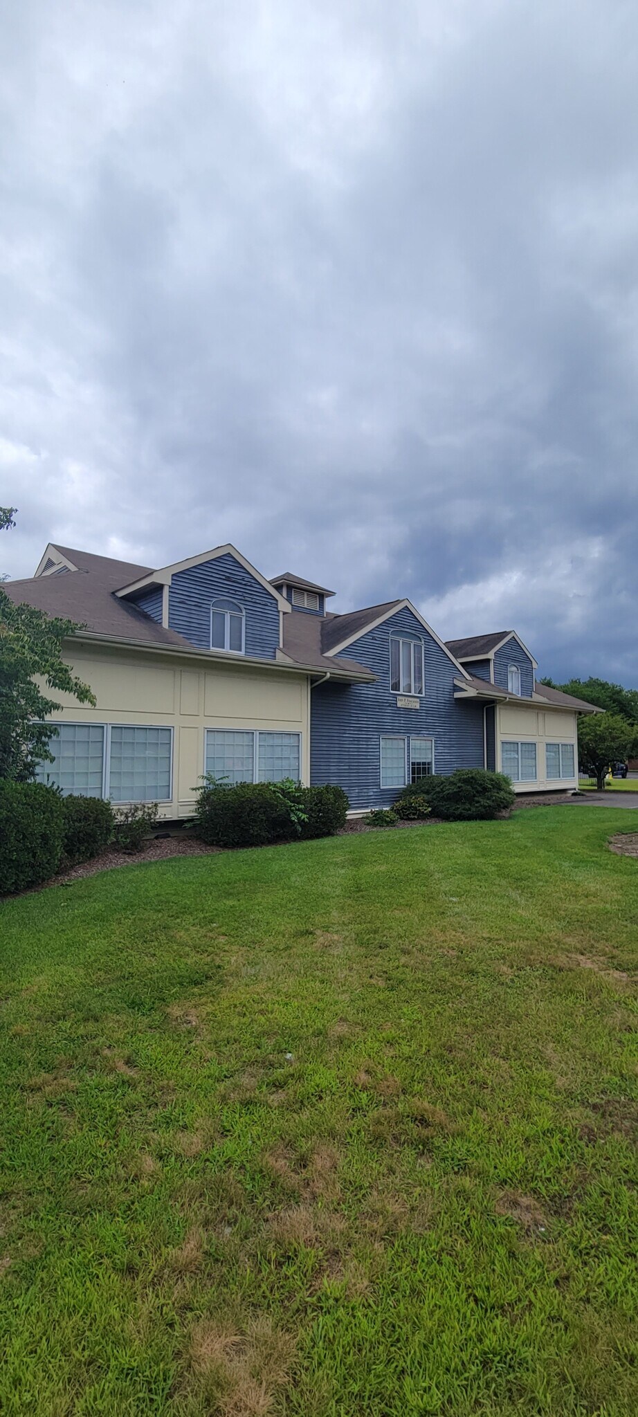 188 Main St, Monroe, CT à louer Photo principale- Image 1 de 5