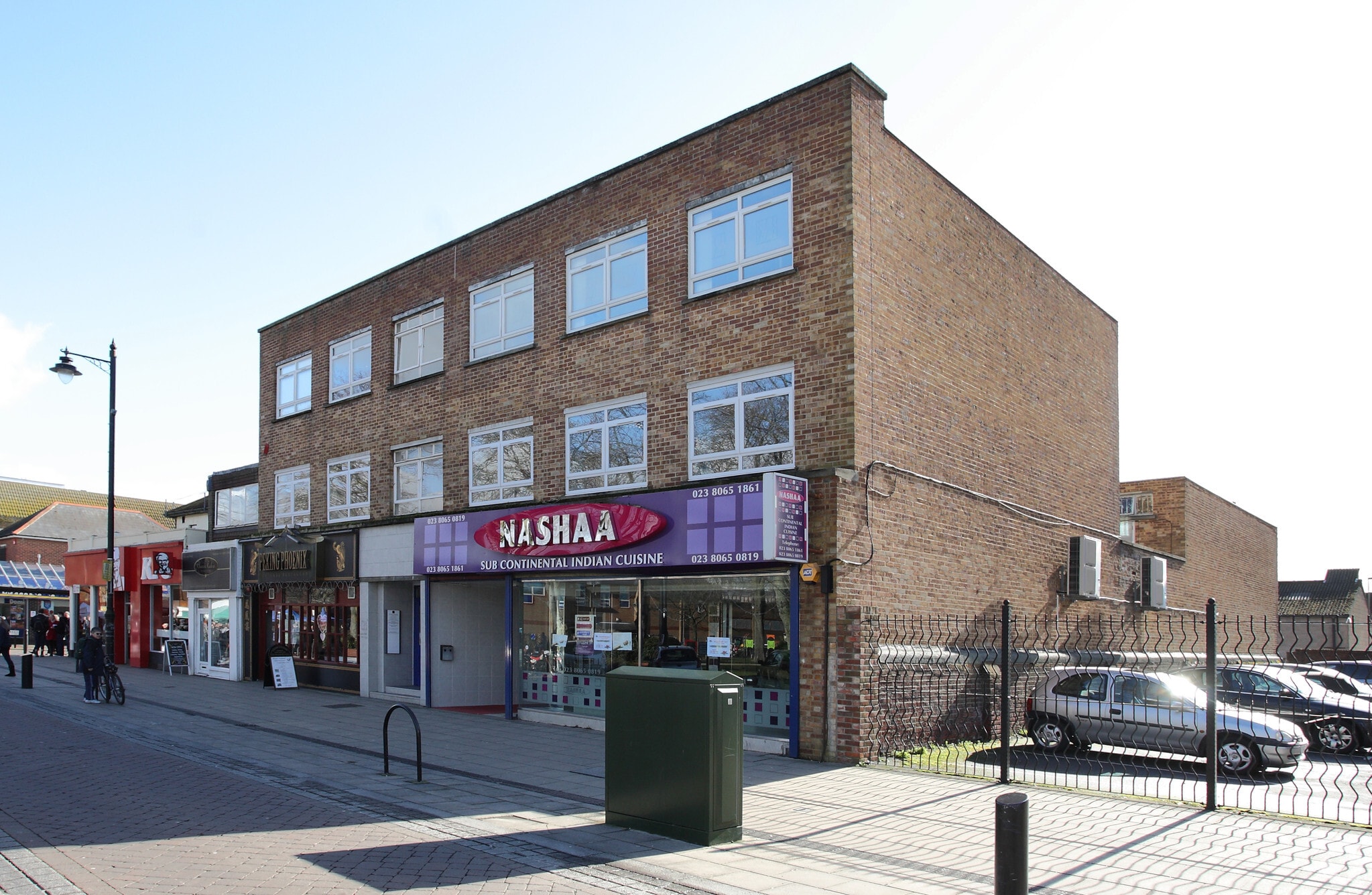 49-51 Leigh Rd, Eastleigh for lease Primary Photo- Image 1 of 8