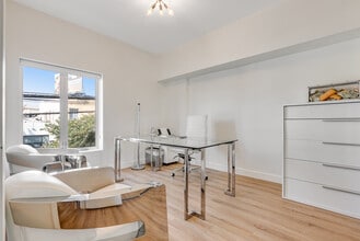 6208-6212 Santa Monica Blvd, Los Angeles, CA for lease Interior Photo- Image 1 of 19