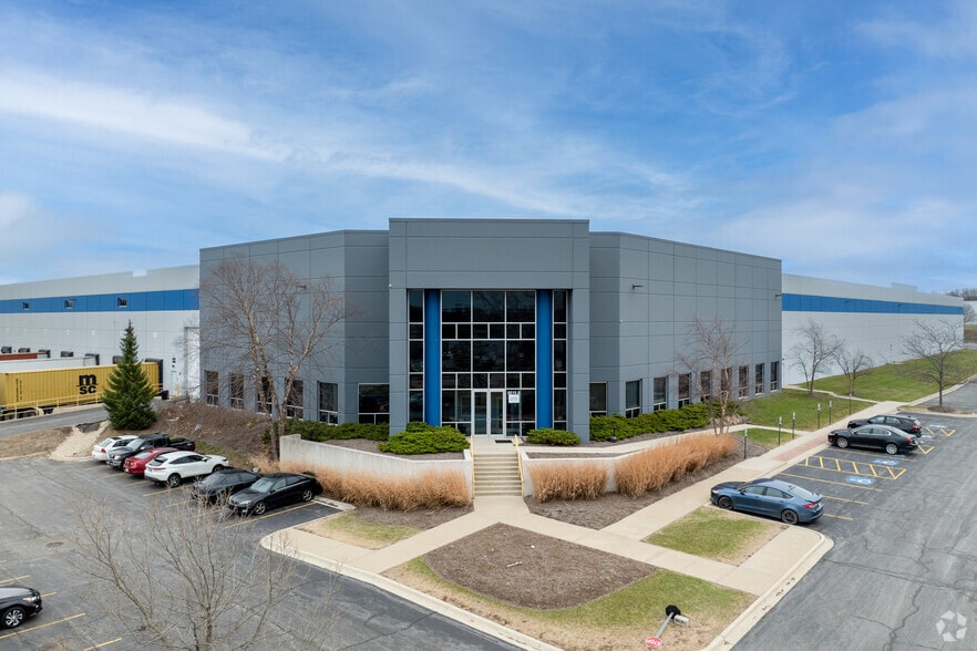 6515 Ameriplex Dr, Portage, IN for lease - Primary Photo - Image 1 of 36