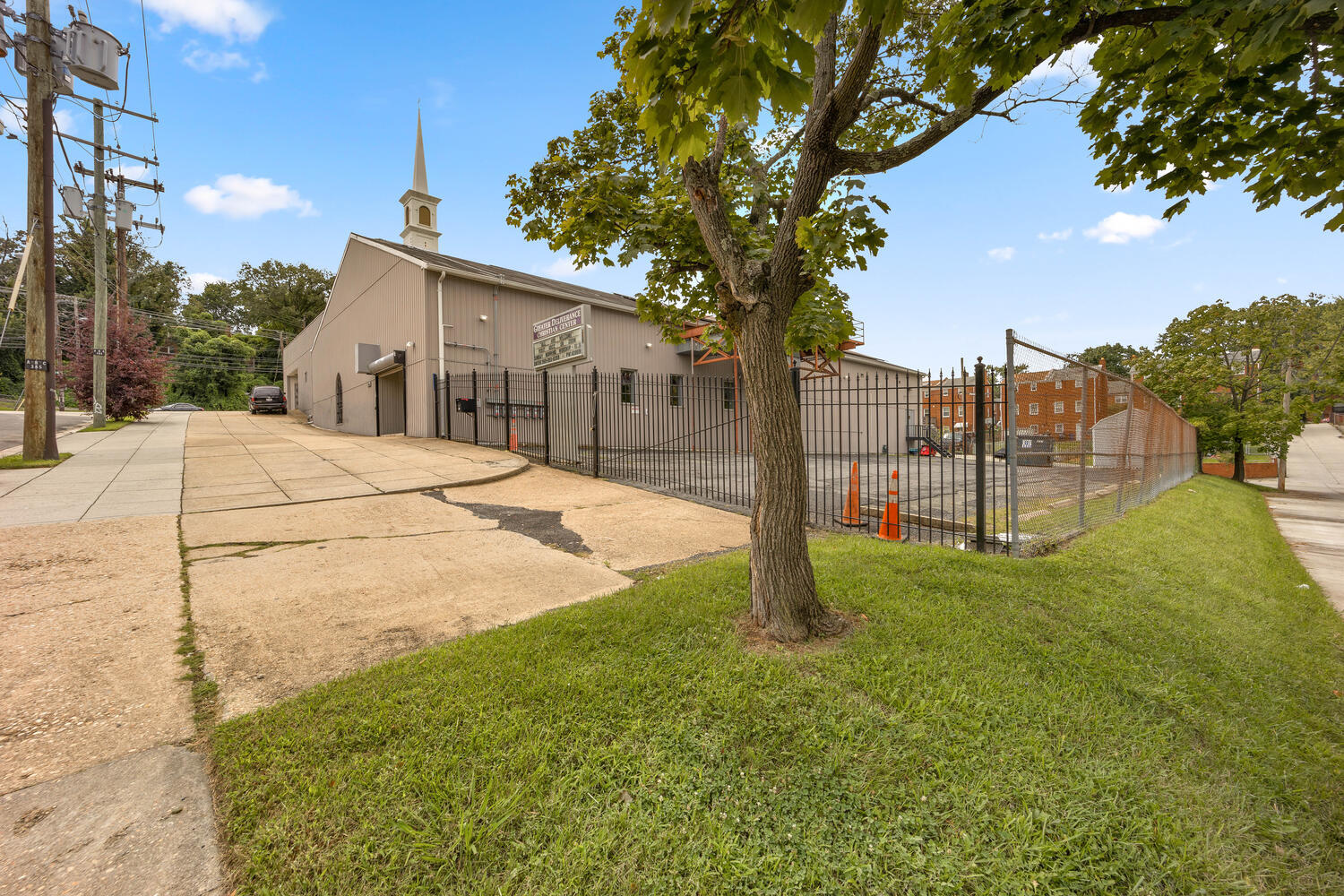 441 Chaplin St SE, Washington, DC for sale Primary Photo- Image 1 of 11