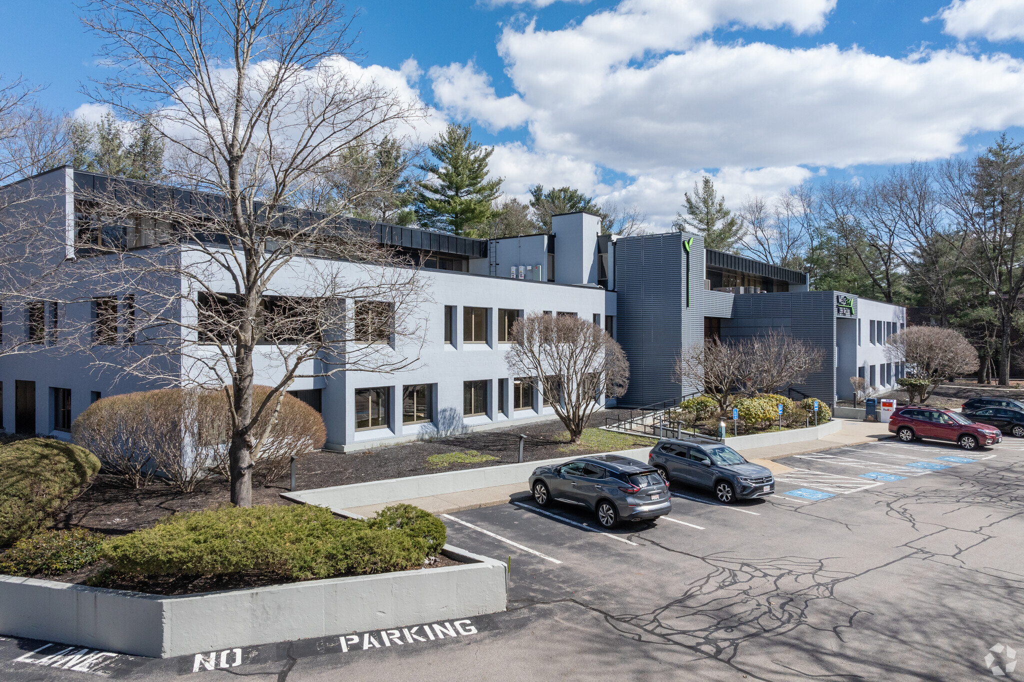 199 Wells Ave, Newton, MA for lease Building Photo- Image 1 of 6