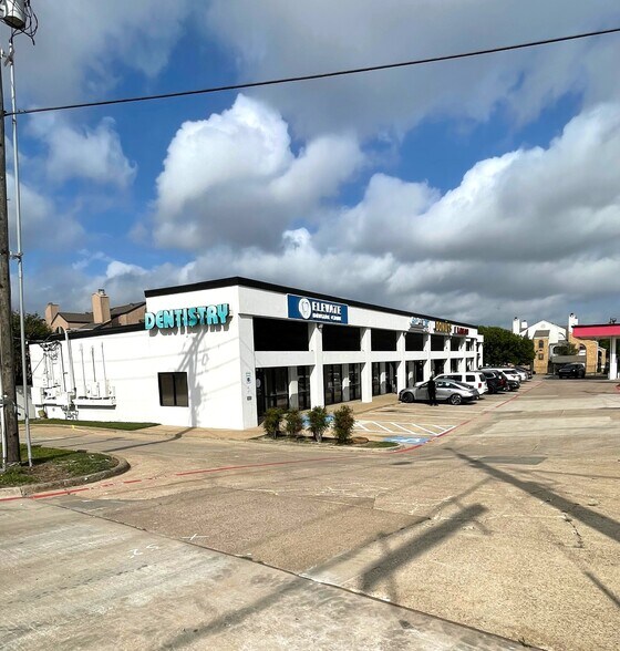 4701 N Galloway Ave, Mesquite, TX à louer - Photo du bâtiment - Image 3 de 4