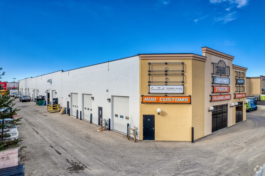 2966 Main St SE, Airdrie, AB à vendre - Photo du bâtiment - Image 2 de 6