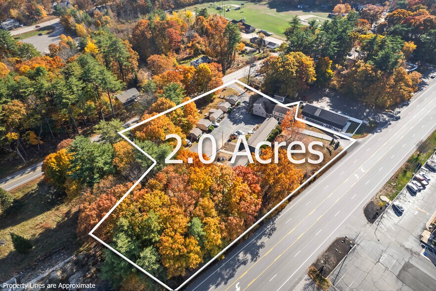 79 Old Post Rd, Kittery, ME à vendre - Photo du bâtiment - Image 1 de 25