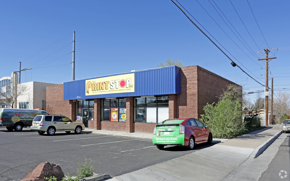 Retail in Albuquerque, NM for sale - Primary Photo - Image 1 of 1