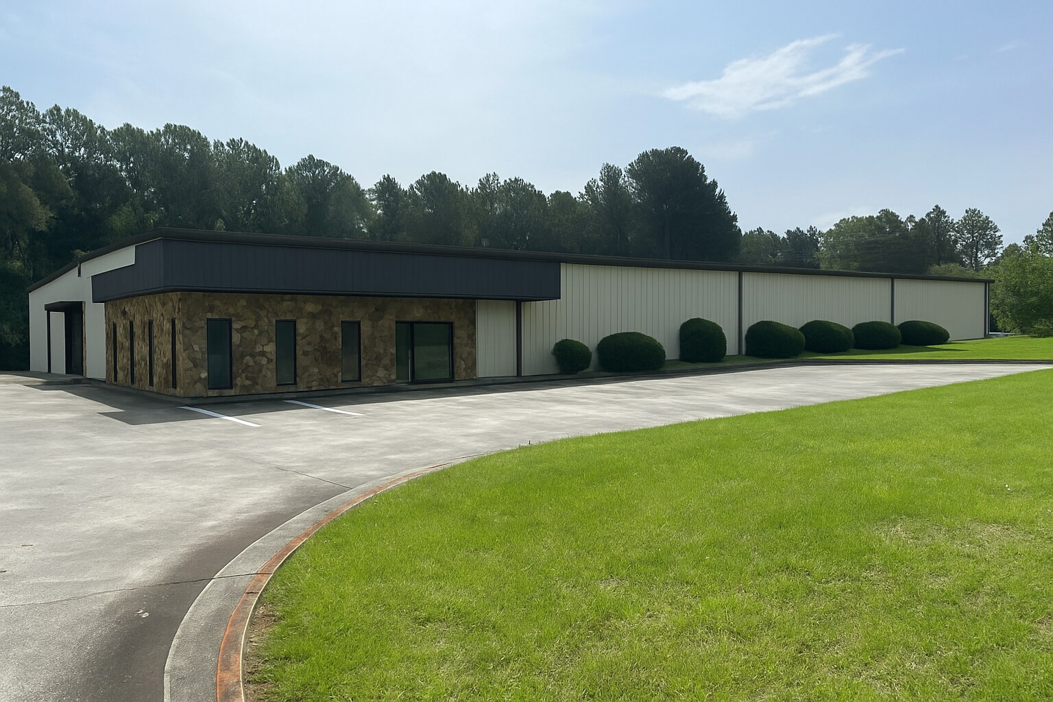 4974 Cobb Pky N NW, Acworth, GA à vendre Photo du bâtiment- Image 1 de 1