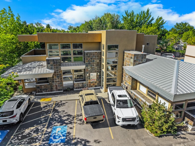 645 E State St, Eagle, ID for lease - Building Photo - Image 3 of 13