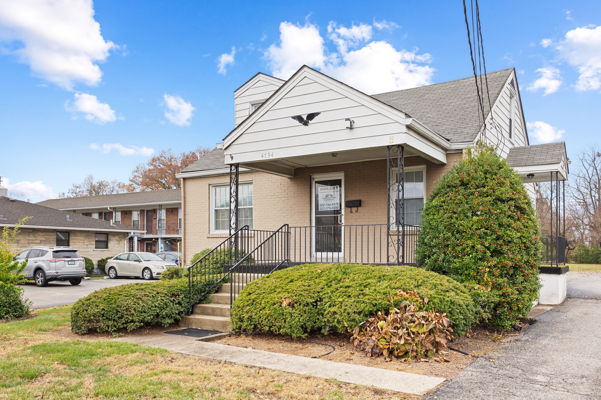 4734 Dixie Hwy, Louisville, KY for lease Primary Photo- Image 1 of 22