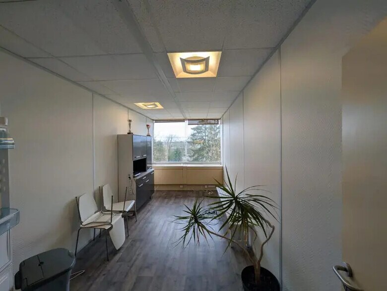 Bureau dans Cergy à louer - Photo intérieure - Image 3 de 10