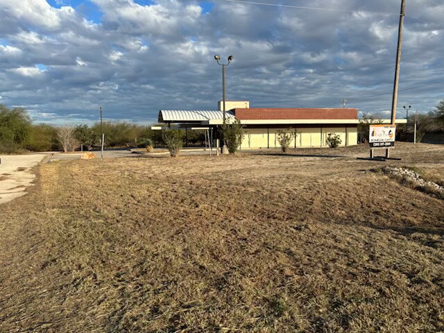 6280 US 281, Three Rivers, TX à vendre Photo du bâtiment- Image 1 de 7