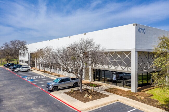Plus de détails pour 4710 Perrin Crk, San Antonio, TX - Industriel à louer