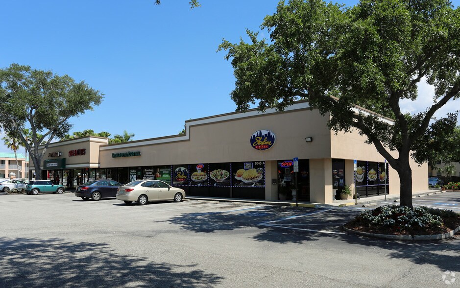 2045 Gulf To Bay Blvd, Clearwater, FL à louer - Photo principale - Image 2 de 3