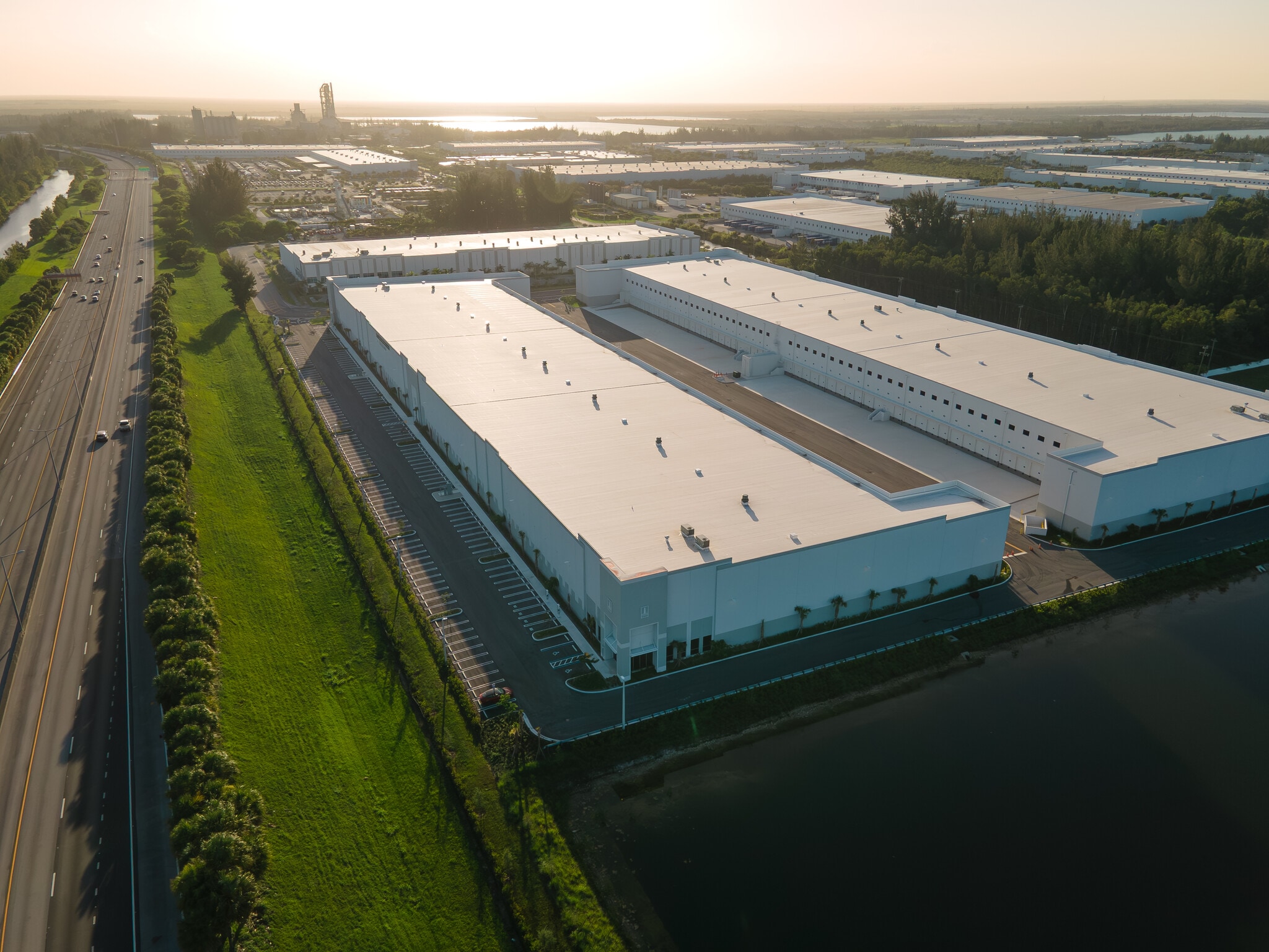 12200 NW 25th St, Miami, FL for lease Interior Photo- Image 1 of 9