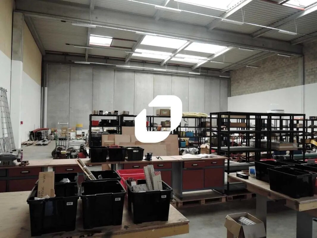 Flex in Moissy-Cramayel for lease Interior Photo- Image 1 of 3