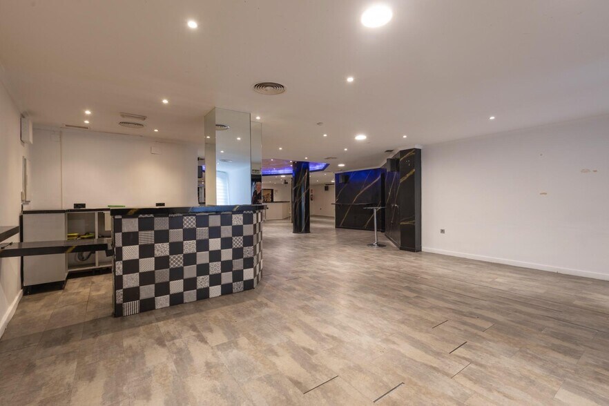 Calle Río Guadiana, 5, Motril, Granada for sale - Building Photo - Image 3 of 34