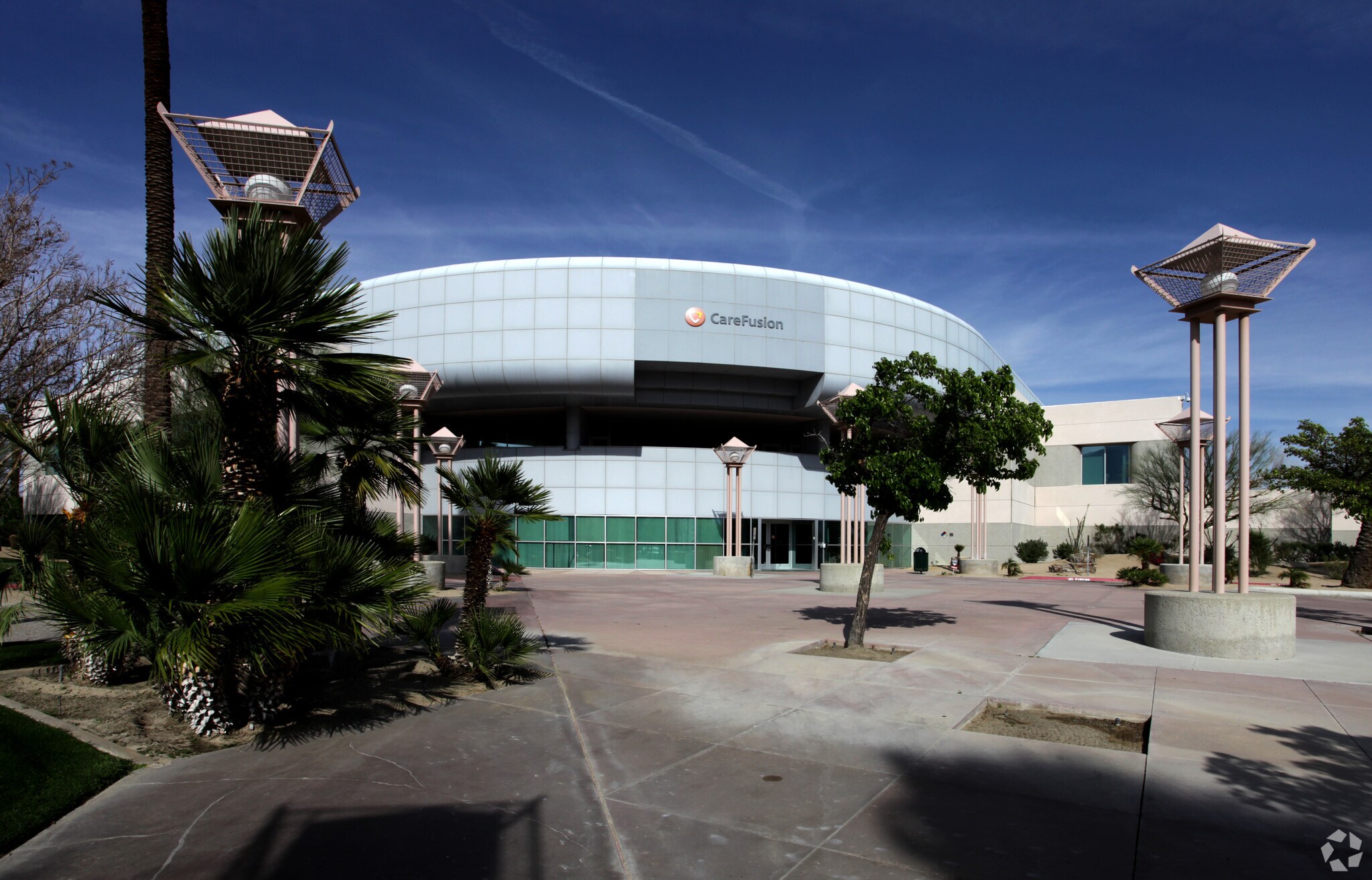 1100 Bird Center Dr, Palm Springs, CA for lease Primary Photo- Image 1 of 6