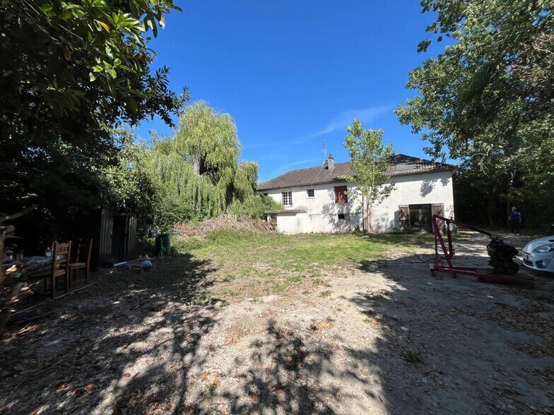 Terrain dans Plaisir à vendre - Photo du bâtiment - Image 2 de 7