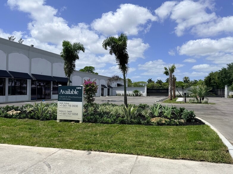1195 S Congress Ave, West Palm Beach, FL for lease - Building Photo - Image 3 of 11