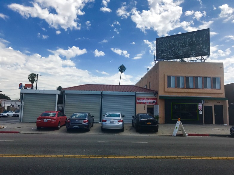 7400 S Western Ave, Los Angeles, CA for lease - Primary Photo - Image 1 of 12