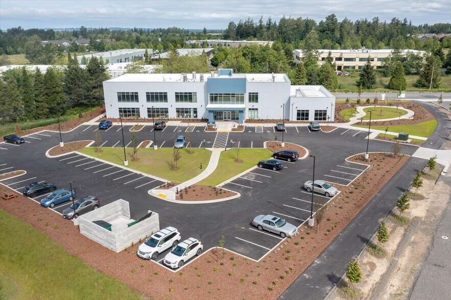 381 W Horton Rd, Bellingham, WA à louer - Photo principale - Image 1 de 14