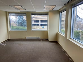 400 E Joppa Rd, Towson, MD for sale Interior Photo- Image 2 of 8