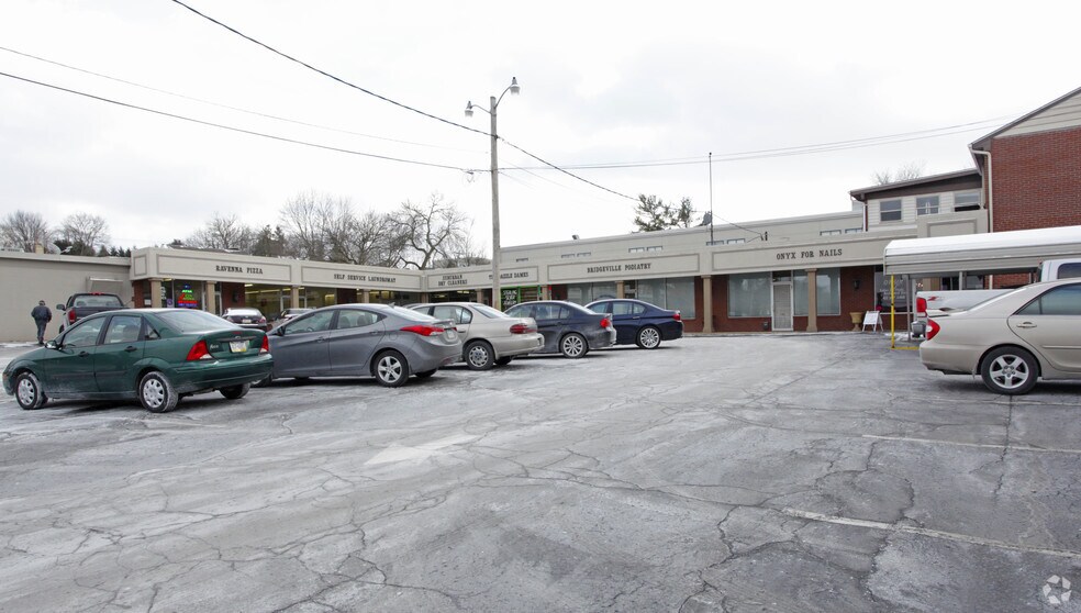 510 Station St, Bridgeville, PA à louer - Photo du bâtiment - Image 2 de 3