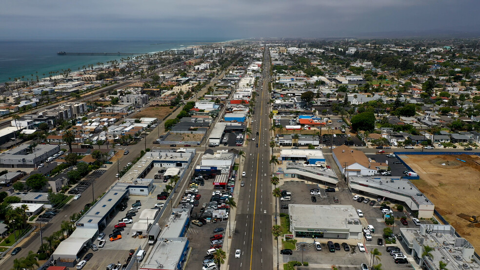 1112-1126 S Coast Hwy, Oceanside, CA for sale - Building Photo - Image 2 of 17