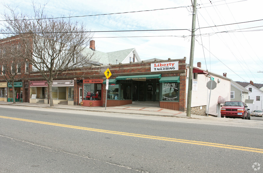 707-713 Main St, Watertown, CT for sale - Primary Photo - Image 1 of 1