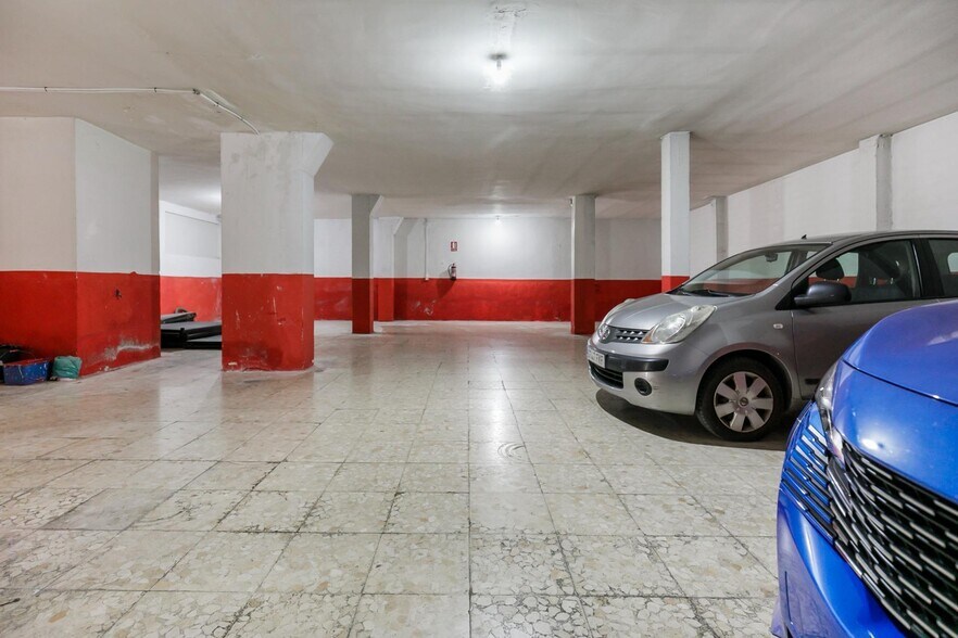 Calle Loma de Dílar, 96, Granada, Granada for sale - Building Photo - Image 3 of 16