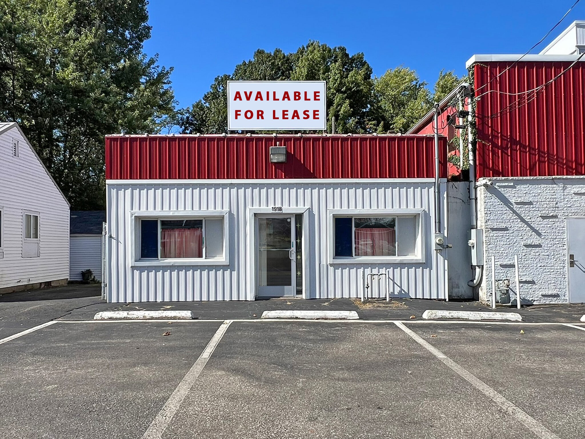 1918 Buffalo Rd, Erie, PA for lease Primary Photo- Image 1 of 7