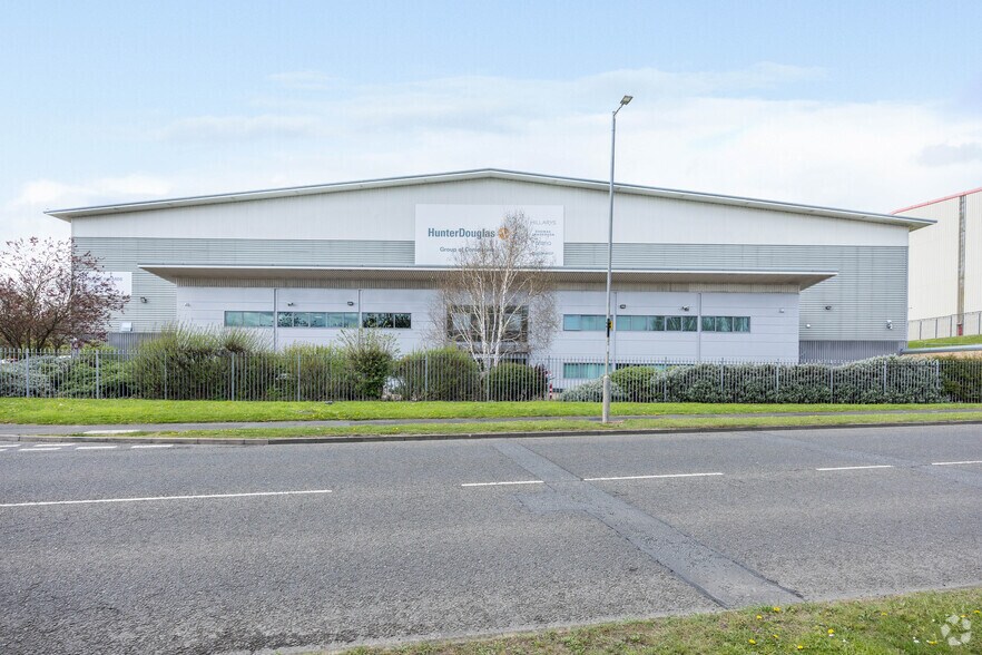 Spire Rd, Washington à louer - Photo du bâtiment - Image 2 de 3