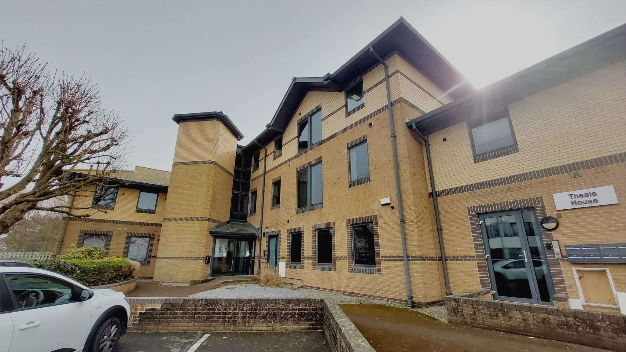 Oldmixon Cres, Weston Super Mare for lease Primary Photo- Image 1 of 3