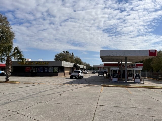 1616 Dale Mabry Hwy, Lutz, FL à vendre - Photo du bâtiment - Image 3 de 9
