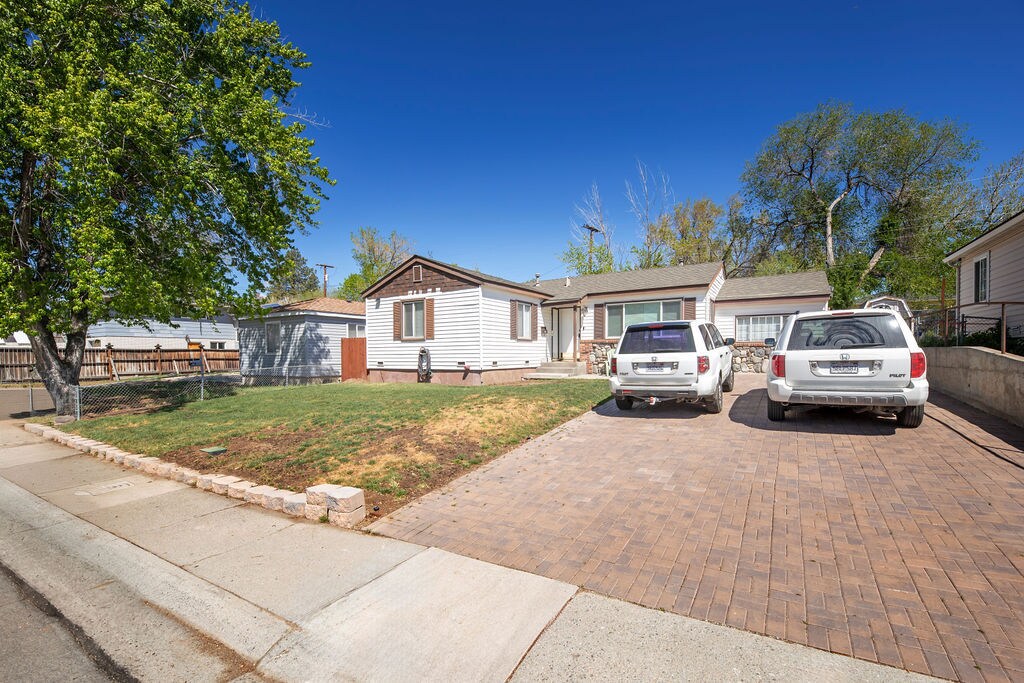 1745 W 12th St, Reno, NV à vendre Photo principale- Image 1 de 2