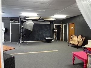 113 Locust St, Monticello, MN for lease - Building Photo - Image 2 of 9