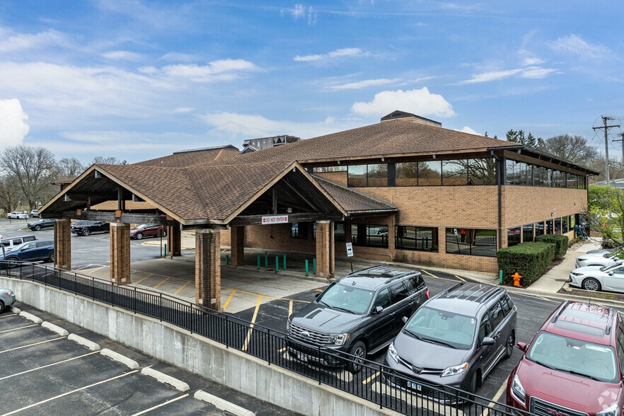 1112 S Washington St, Naperville, IL for sale - Building Photo - Image 3 of 5