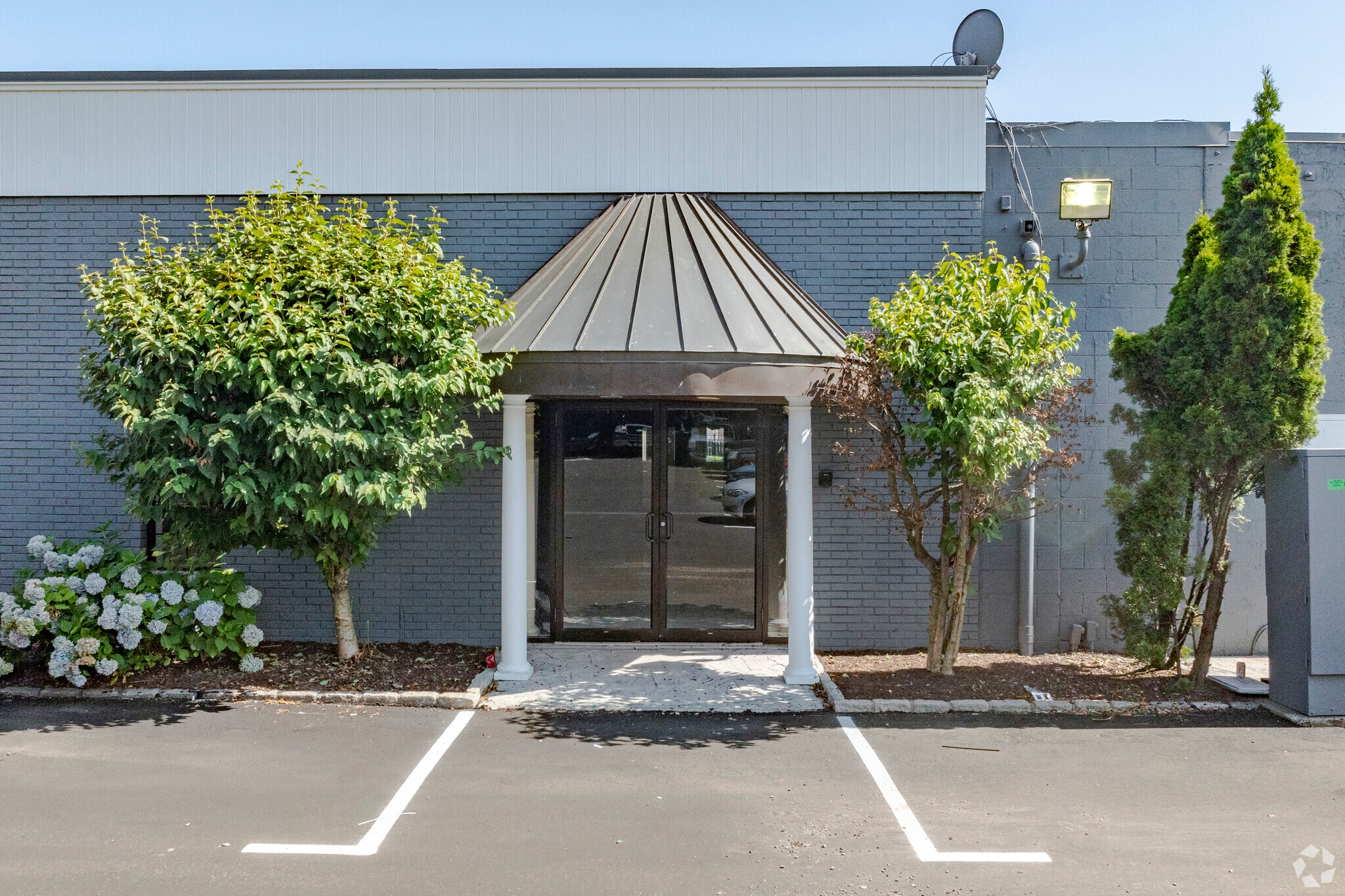 225 Main Ave, Norwalk, CT for lease Building Photo- Image 1 of 9