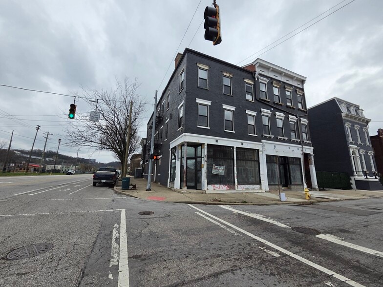 2022-2024 Freeman Ave, Cincinnati, OH for lease - Primary Photo - Image 1 of 6