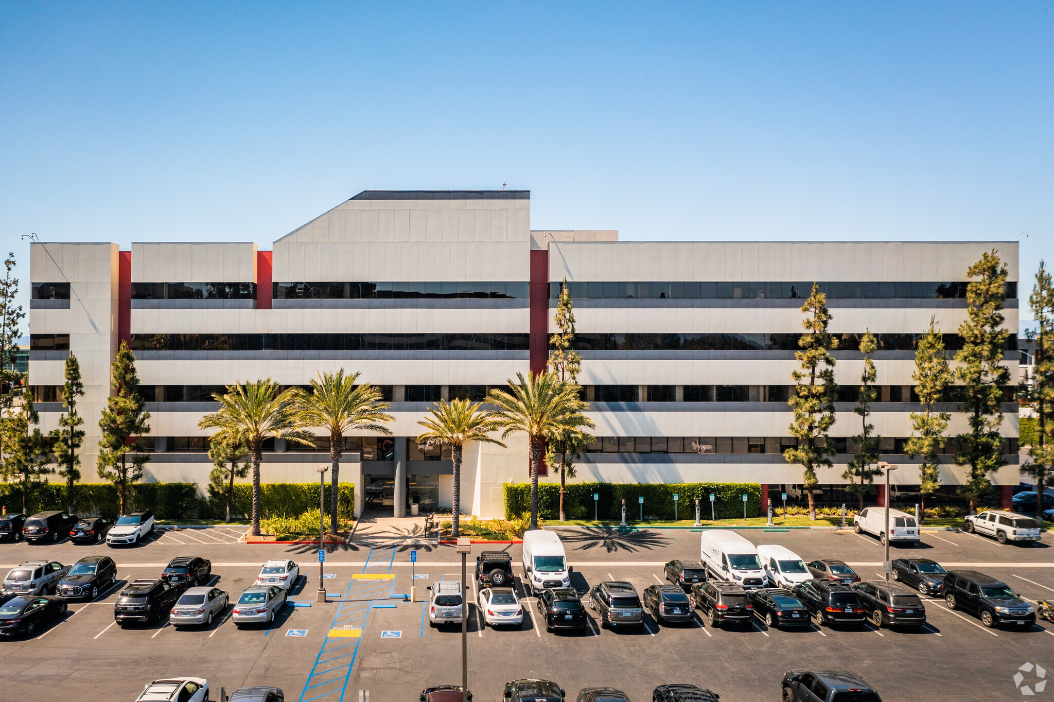 1500 Rosecrans Ave, Manhattan Beach, CA for lease Building Photo- Image 1 of 9