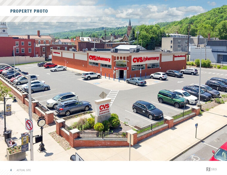 33 E Market St, Lewistown, PA for sale - Building Photo - Image 3 of 10