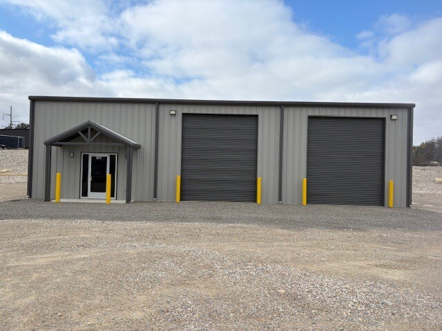 113 Bennett Hills dr, Weatherford, TX à louer - Photo du bâtiment - Image 2 de 14