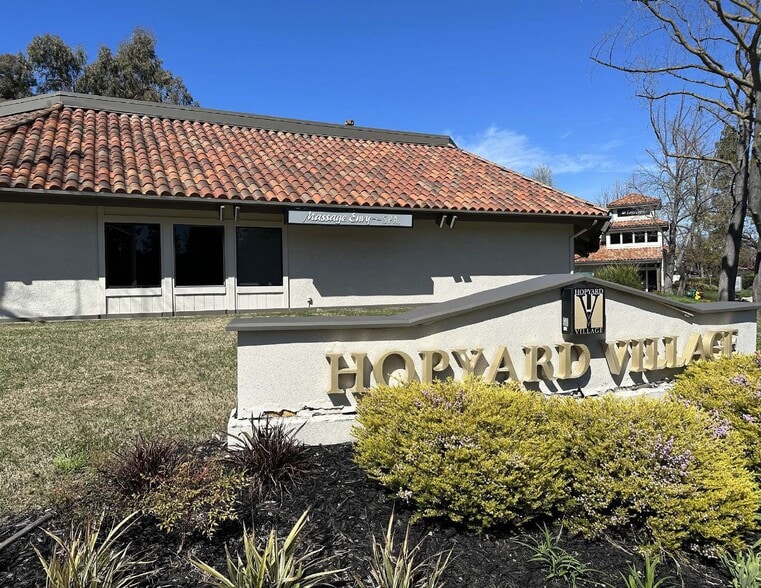 3059 Hopyard Rd, Pleasanton, CA for lease - Building Photo - Image 1 of 2