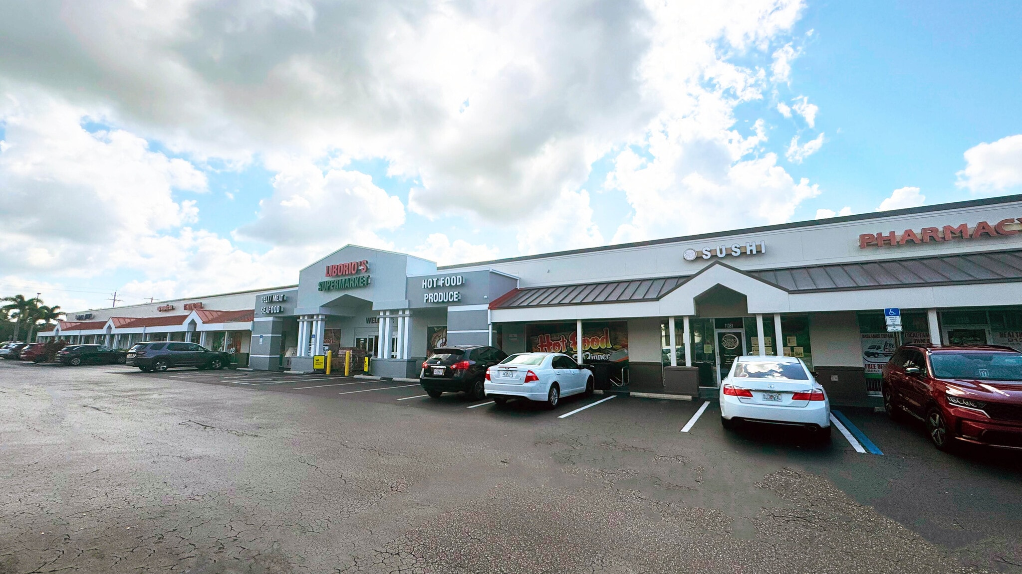 11317-11375 Big Bend Rd, Riverview, FL for lease Primary Photo- Image 1 of 2