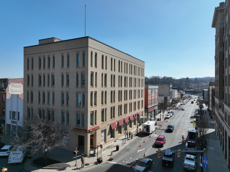 16 Centre Sq, Easton, PA à vendre - Photo du bâtiment - Image 1 de 1