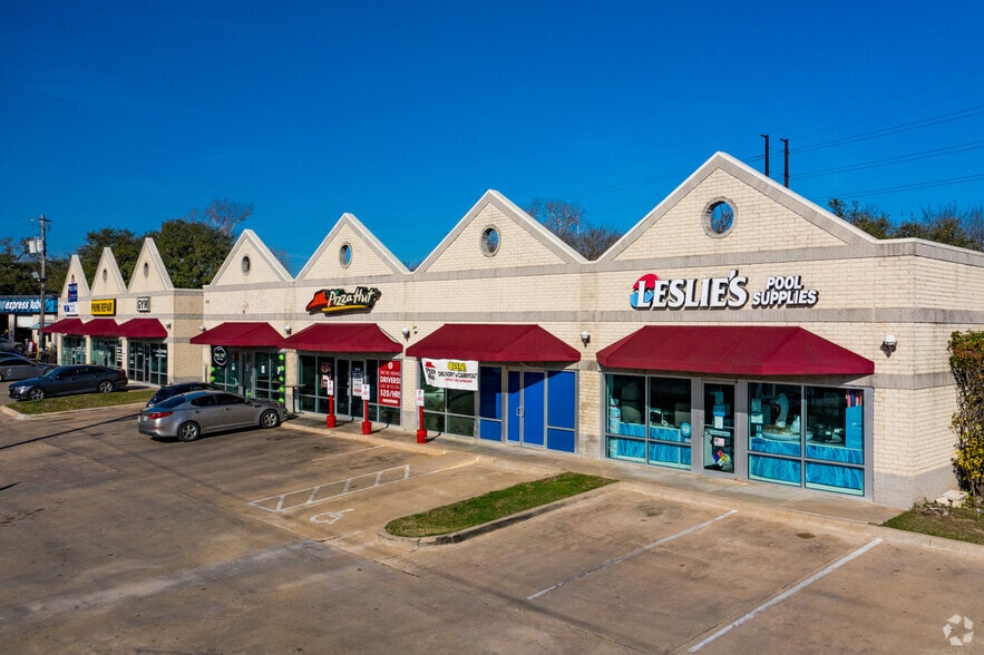 6330 Hwy 290 W, Austin, TX for lease - Building Photo - Image 2 of 4