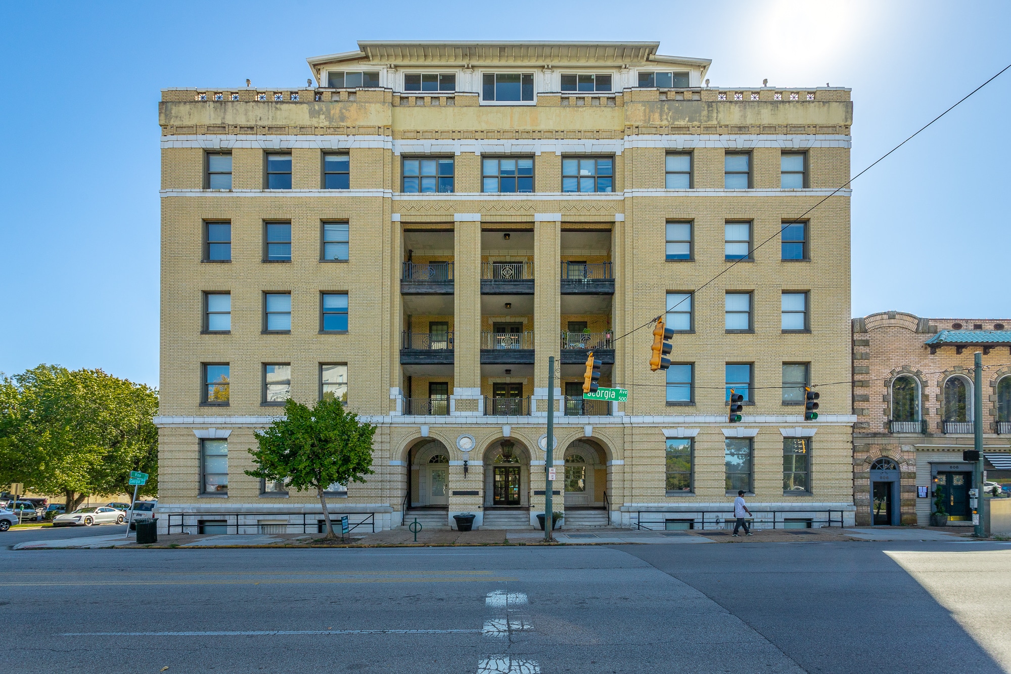 600 Georgia Ave, Chattanooga, TN à louer Photo principale- Image 1 de 107