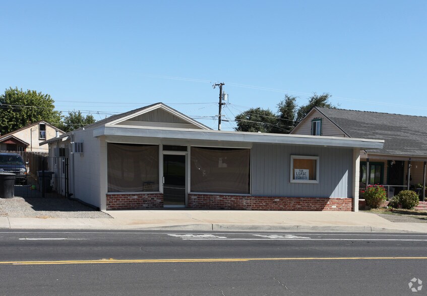 3513 Atchison St, Riverbank, CA à vendre - Photo principale - Image 2 de 3