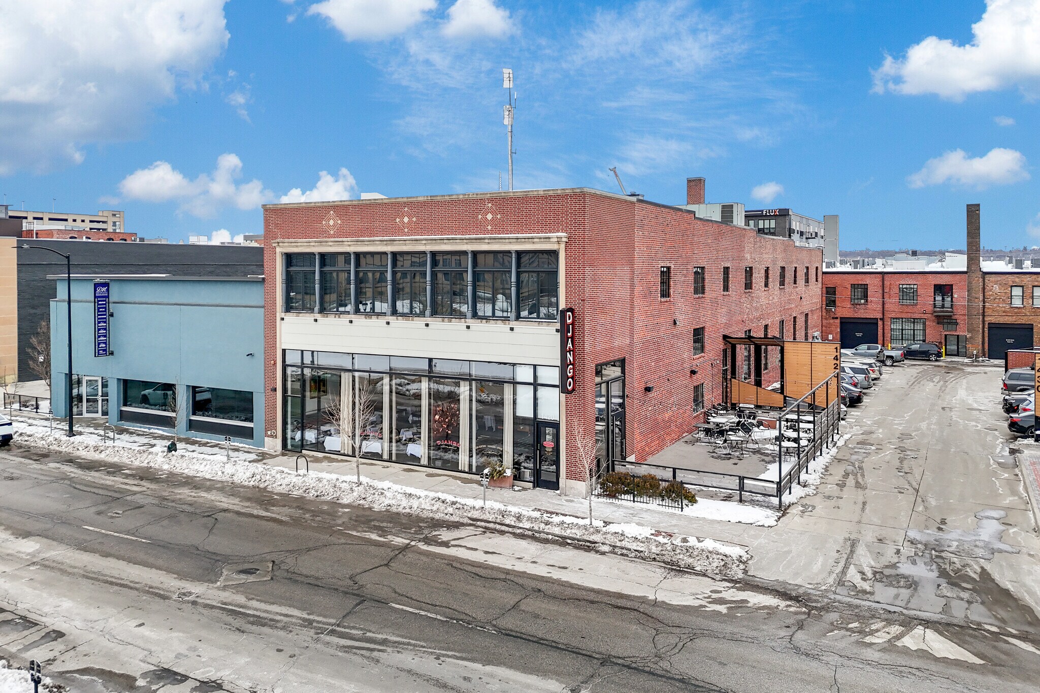 1420 Locust St, Des Moines, IA à louer Photo principale- Image 1 de 6