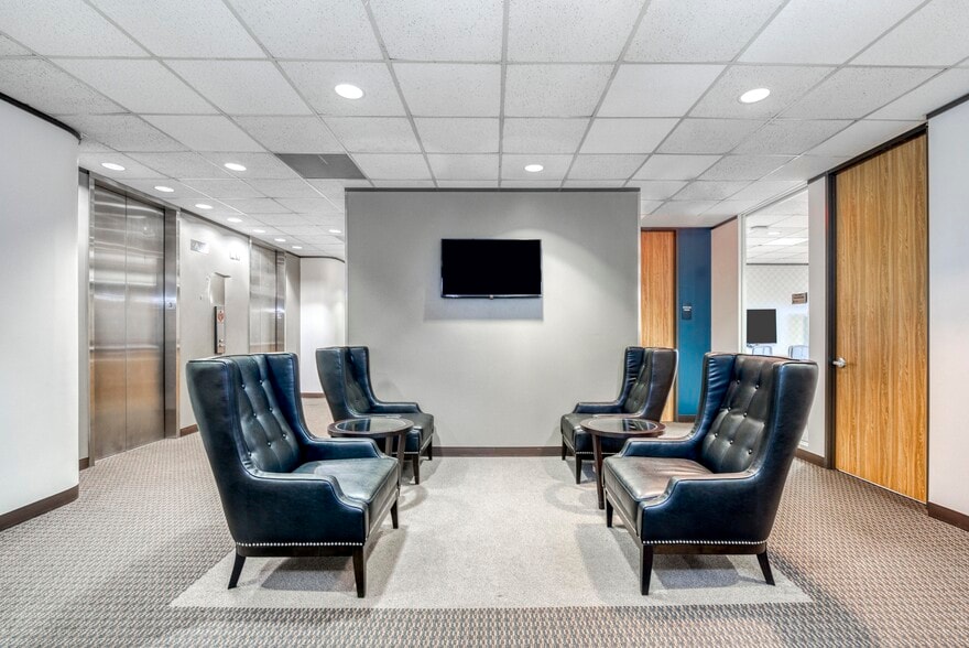 11111 Katy Fwy, Houston, TX à louer - Photo intérieure - Image 3 de 9